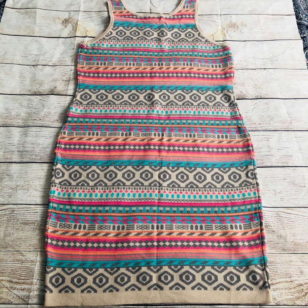 Questions Aztec pattern dress size 2X